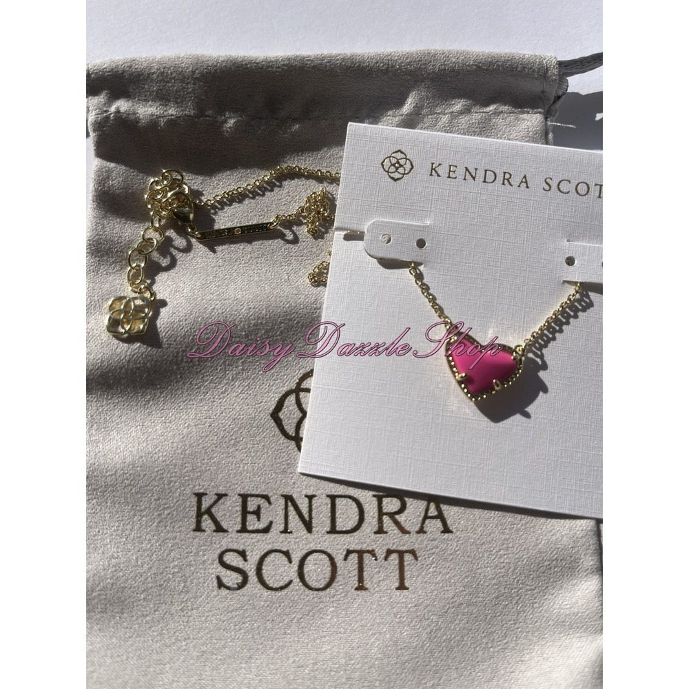 💖Kendra Scott Ari Heart Pendant Necklace in Neon Pink Magnesite Gold‎ 🎀